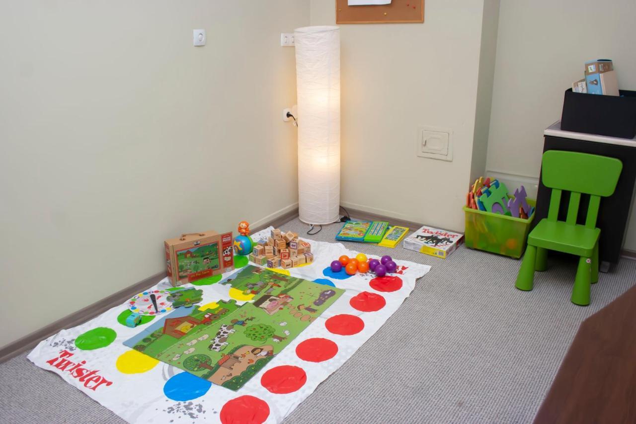 Sunny Central Apartment Sofya Dış mekan fotoğraf