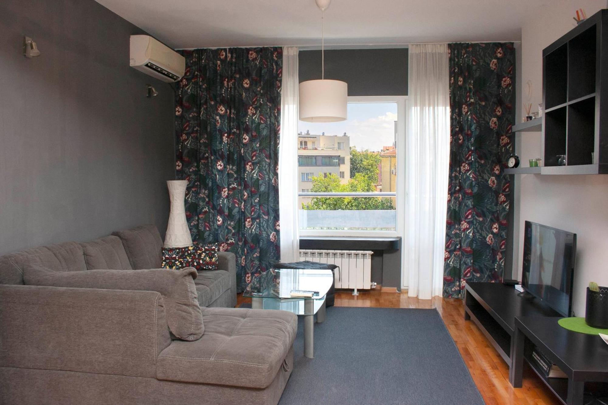 Sunny Central Apartment Sofya Dış mekan fotoğraf